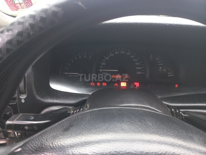 Opel Vectra 2001, 316,456 km - 1.6 l - Bakı