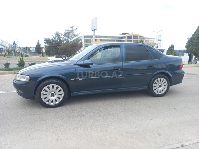 Opel Vectra 2001, 316,456 km - 1.6 l - Bakı