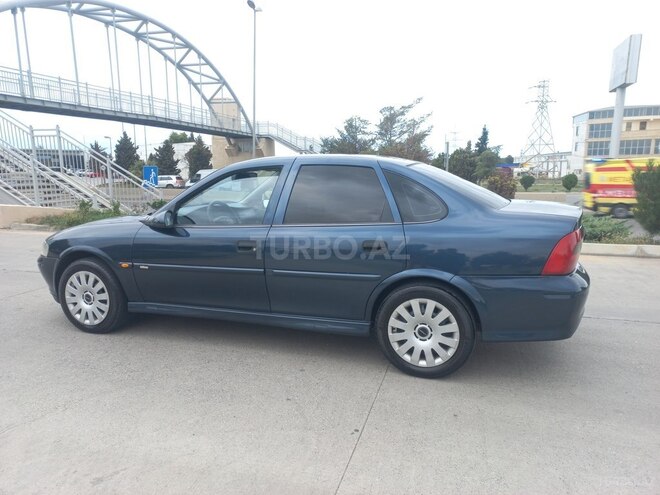 Opel Vectra 2001, 316,456 km - 1.6 l - Bakı