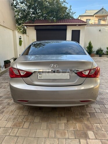 Hyundai Sonata 2013, 215,000 km - 2.0 л - Bakı