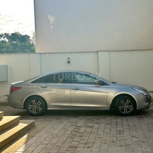 Hyundai Sonata 2013, 215,000 km - 2.0 л - Bakı