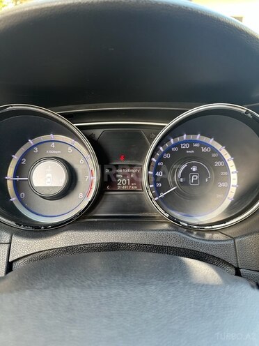 Hyundai Sonata 2013, 215,000 km - 2.0 л - Bakı