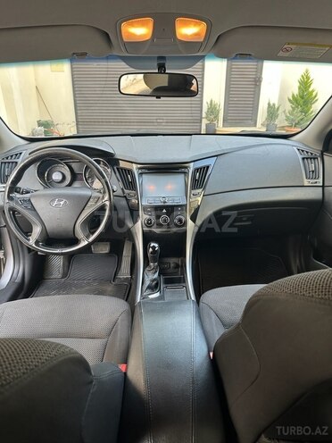 Hyundai Sonata 2013, 215,000 km - 2.0 л - Bakı