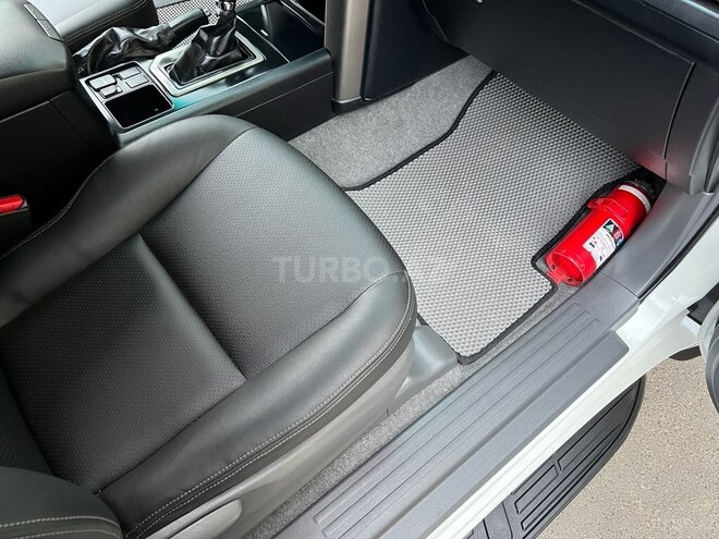 Toyota Land Cruiser Prado 2012, 128,000 km - 2.7 л - Bakı