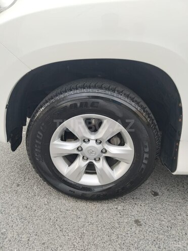 Toyota Land Cruiser Prado 2010, 176,000 km - 2.7 л - Xırdalan