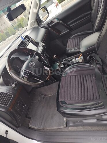 Toyota Land Cruiser Prado 2010, 176,000 km - 2.7 л - Xırdalan