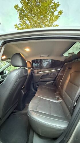 Hyundai Elantra 2019, 117,000 km - 2.0 l - Bakı