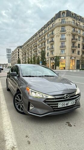 Hyundai Elantra 2019, 117,000 km - 2.0 l - Bakı