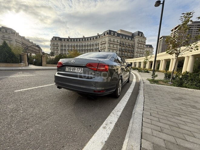 Volkswagen Jetta 2015, 206,994 km - 1.8 l - Bakı