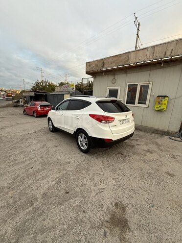 Hyundai ix35 2012, 187,585 km - 2.0 л - Bakı
