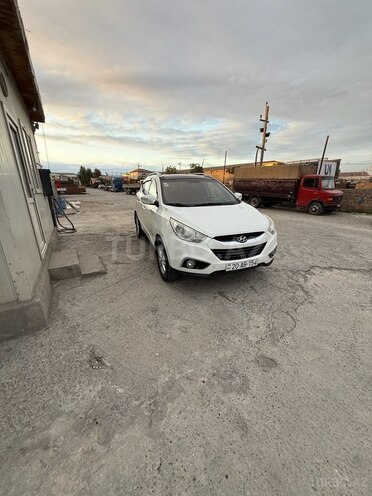Hyundai ix35 2012, 187,585 km - 2.0 л - Bakı