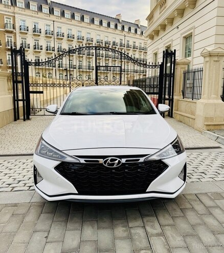 Hyundai Elantra 2018, 165,762 km - 1.6 l - Bakı