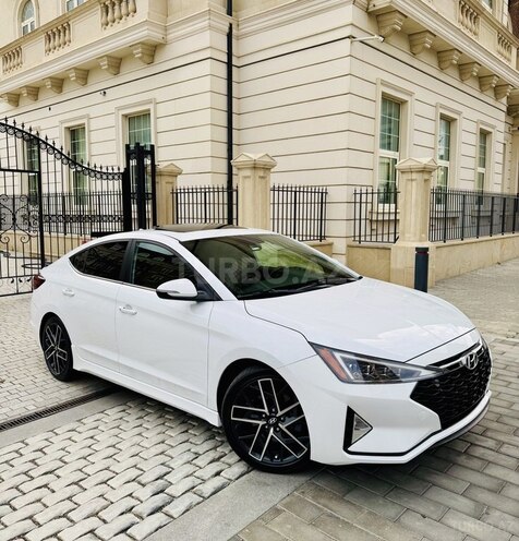 Hyundai Elantra 2018, 165,762 km - 1.6 l - Bakı
