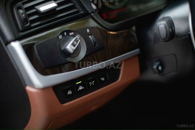 BMW 528 2014, 160,000 km - 2.0 l - Bakı