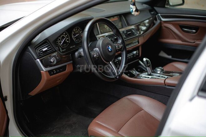 BMW 528 2014, 160,000 km - 2.0 l - Bakı