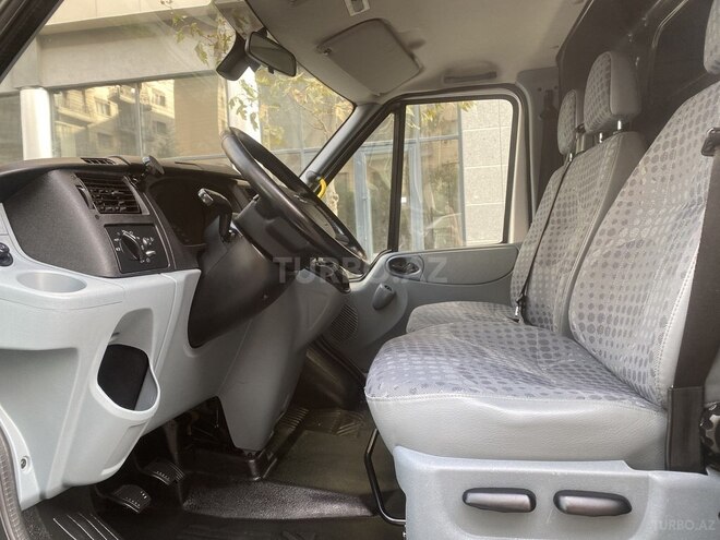 Ford Transit 2007, 207,000 km - 2.4 л - Bakı