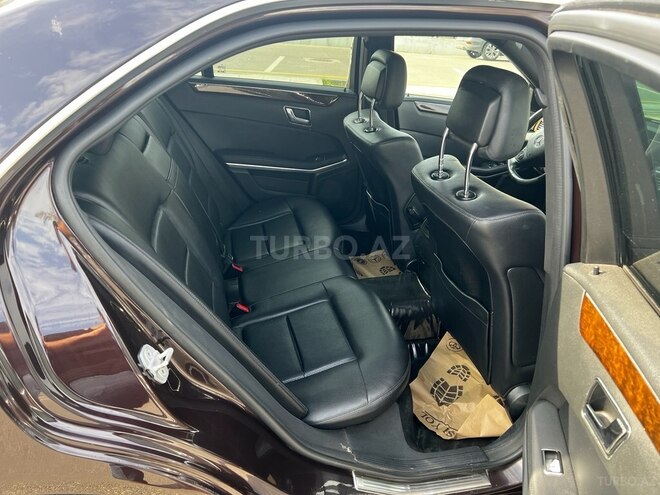 Mercedes E 250 2011, 303,000 km - 2.1 l - Bakı