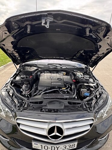 Mercedes E 200 2013, 210,640 km - 2.0 l - Bakı