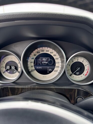 Mercedes E 200 2013, 210,640 km - 2.0 l - Bakı