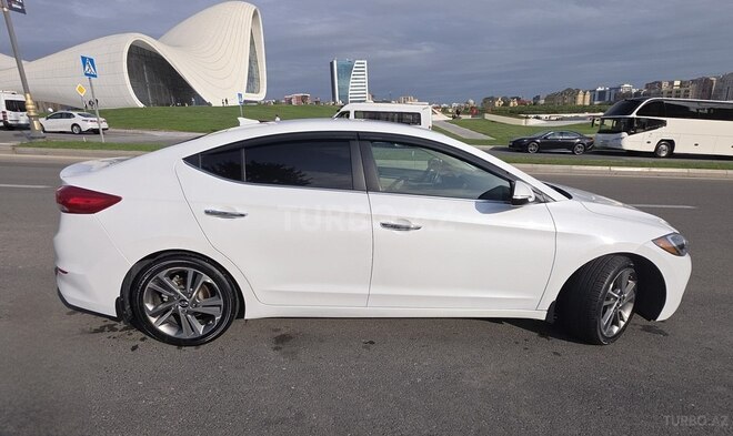 Hyundai Elantra 2016, 80,450 km - 2.0 л - Bakı