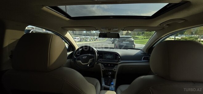 Hyundai Elantra 2016, 80,450 km - 2.0 л - Bakı