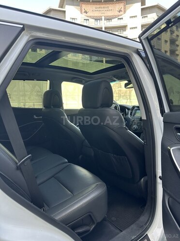 Hyundai Santa Fe 2017, 135,000 km - 2.0 л - Bakı