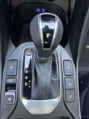 Hyundai Santa Fe 2017, 135,000 km - 2.0 л - Bakı