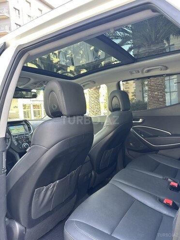 Hyundai Santa Fe 2017, 135,000 km - 2.0 л - Bakı