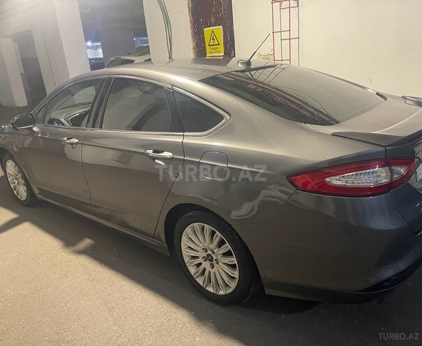 Ford Fusion (North America) 2013, 137,000 km - 2.0 л - Bakı