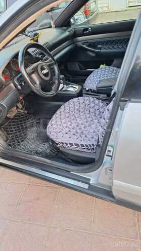 Audi A4 1999, 300,000 km - 1.8 l - Bakı