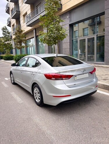 Hyundai Elantra 2016, 165,762 km - 2.0 л - Bakı