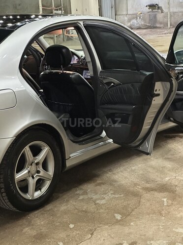 Mercedes E 320 2002, 442,000 km - 3.2 l - Bakı