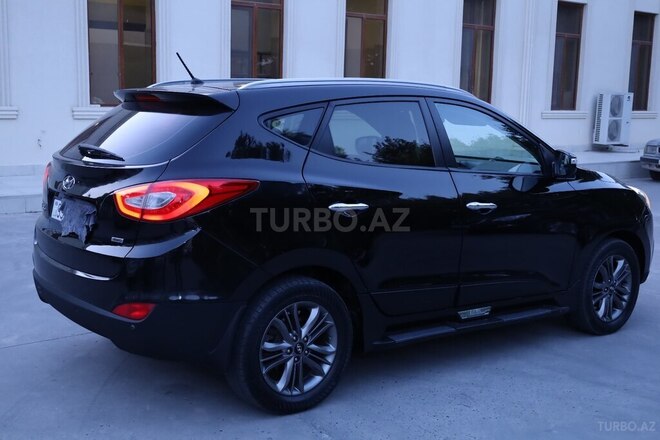 Hyundai ix35 2013, 230,000 km - 2.0 l - Sabirabad