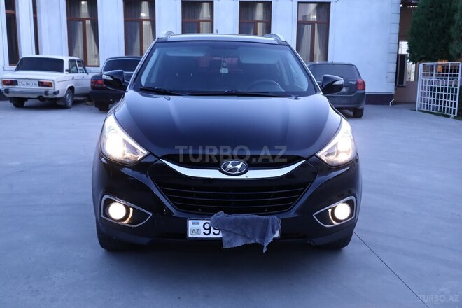 Hyundai ix35 2013, 230,000 km - 2.0 l - Sabirabad