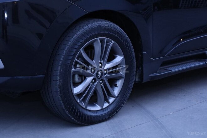 Hyundai ix35 2013, 230,000 km - 2.0 l - Sabirabad