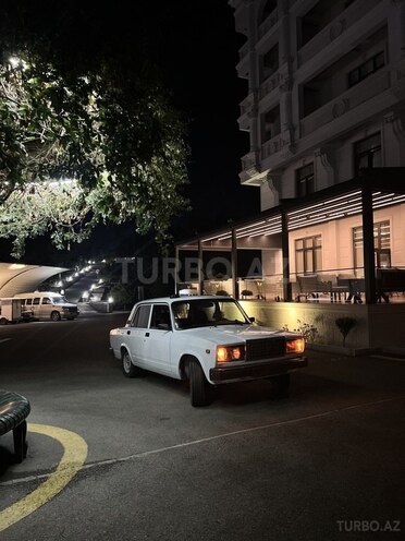 LADA (VAZ) 2107 2010, 126,000 km - 1.6 l - Bakı