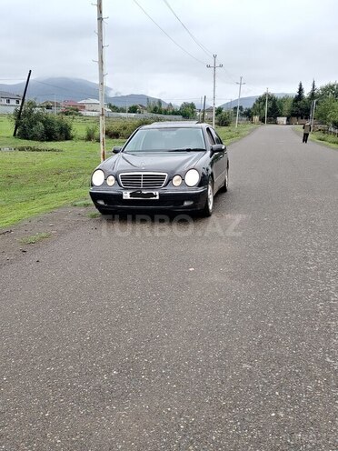 Mercedes E 240 1999, 294,000 km - 2.4 l - Bakı