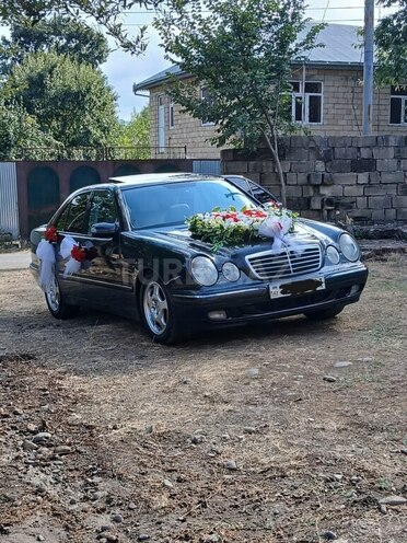 Mercedes E 240 1999, 294,000 km - 2.4 l - Bakı