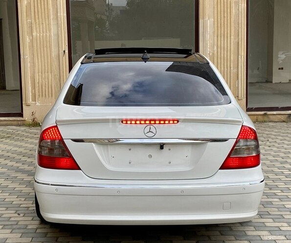 Mercedes E 240 2006, 246,000 km - 2.6 l - Bakı