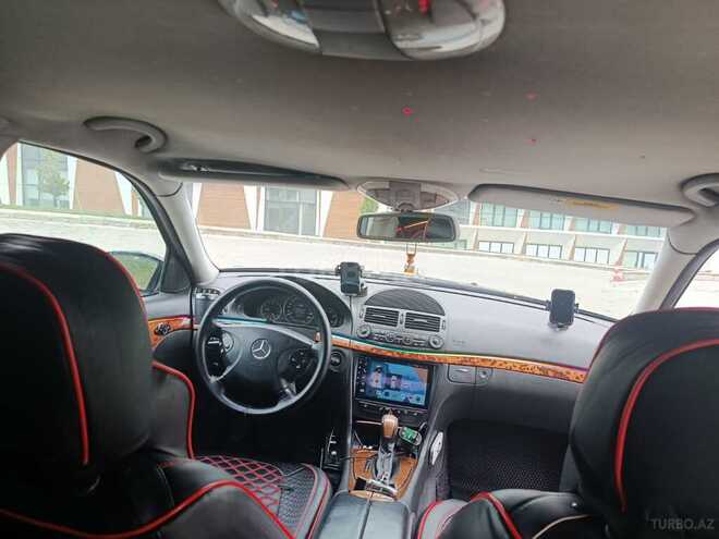 Mercedes E 270 2003, 261,000 km - 2.7 l - Quba