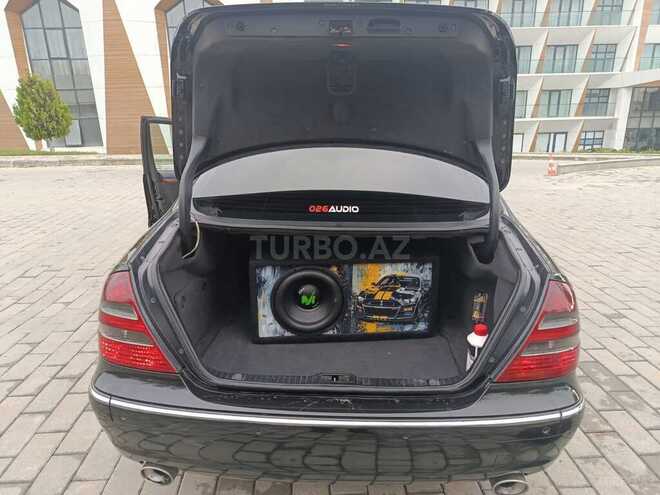 Mercedes E 270 2003, 261,000 km - 2.7 l - Quba