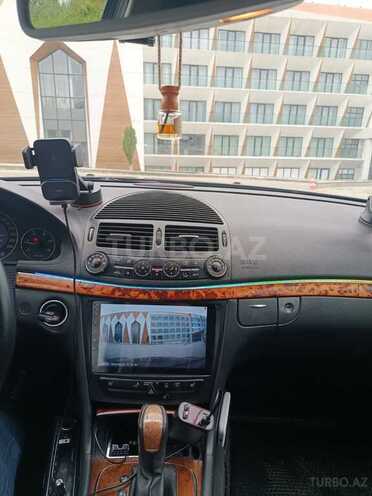Mercedes E 270 2003, 261,000 km - 2.7 l - Quba