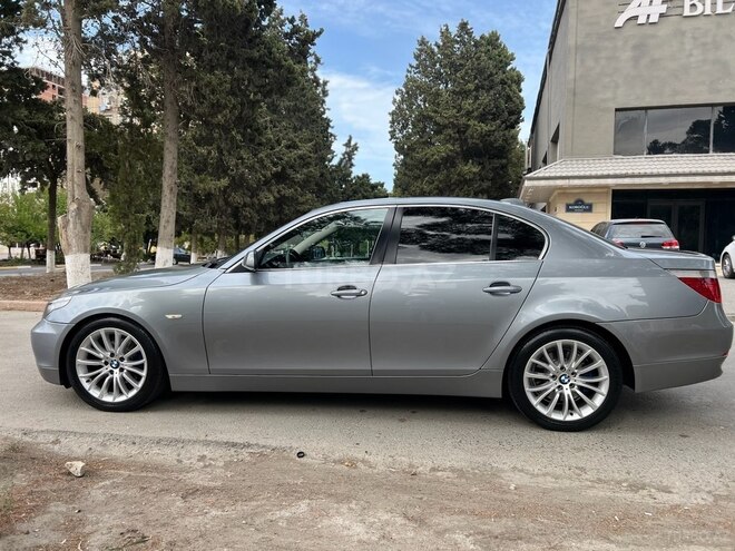 BMW 525 2006, 270,000 km - 2.5 l - Sumqayıt