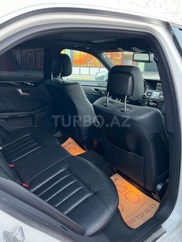 Mercedes E 220 2013, 131,200 km - 2.1 l - Bakı