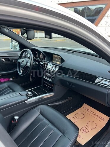 Mercedes E 220 2013, 131,200 km - 2.1 l - Bakı