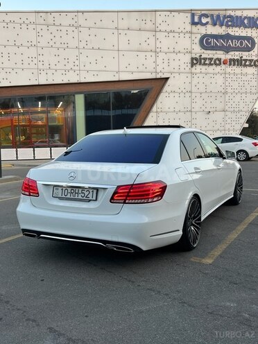 Mercedes E 220 2013, 131,200 km - 2.1 l - Bakı