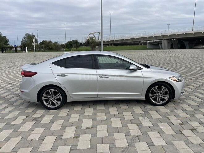 Hyundai Elantra 2016, 180,247 km - 2.0 l - Bakı