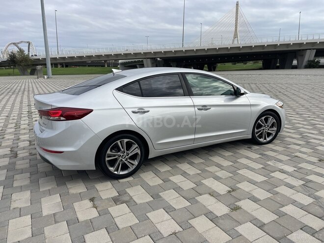 Hyundai Elantra 2016, 180,247 km - 2.0 l - Bakı