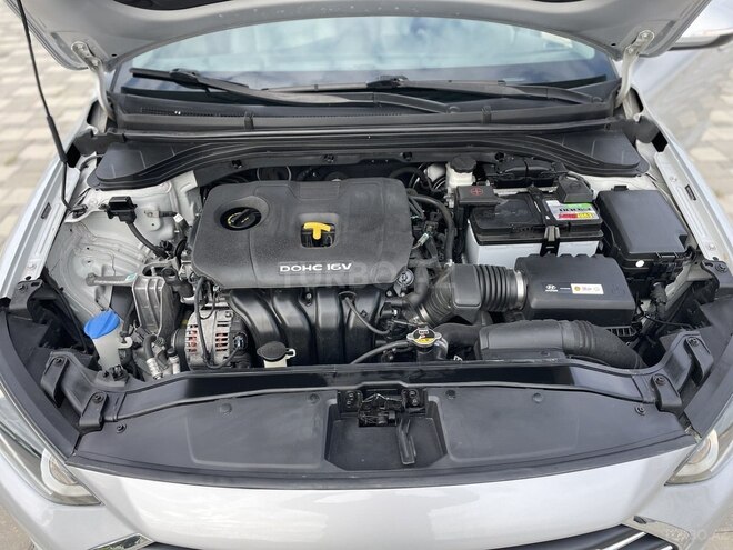 Hyundai Elantra 2016, 180,247 km - 2.0 l - Bakı