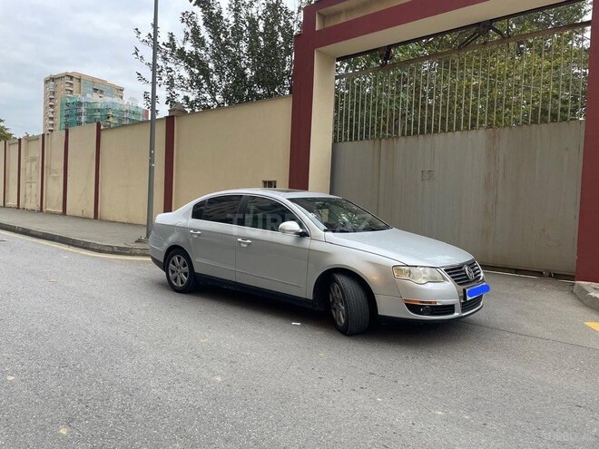 Volkswagen Passat 2005, 205,000 km - 2.0 l - Bakı